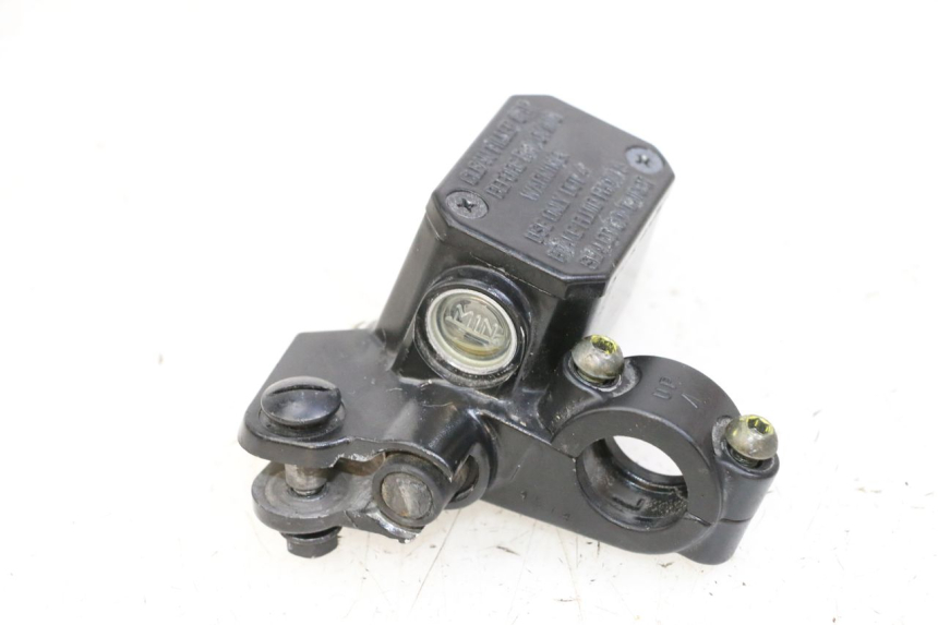 photo de MASTERCYLINDER FRENO POSTERIORE PIAGGIO MP3 500 (2014 - 2017) - Vista d'insieme del prodotto