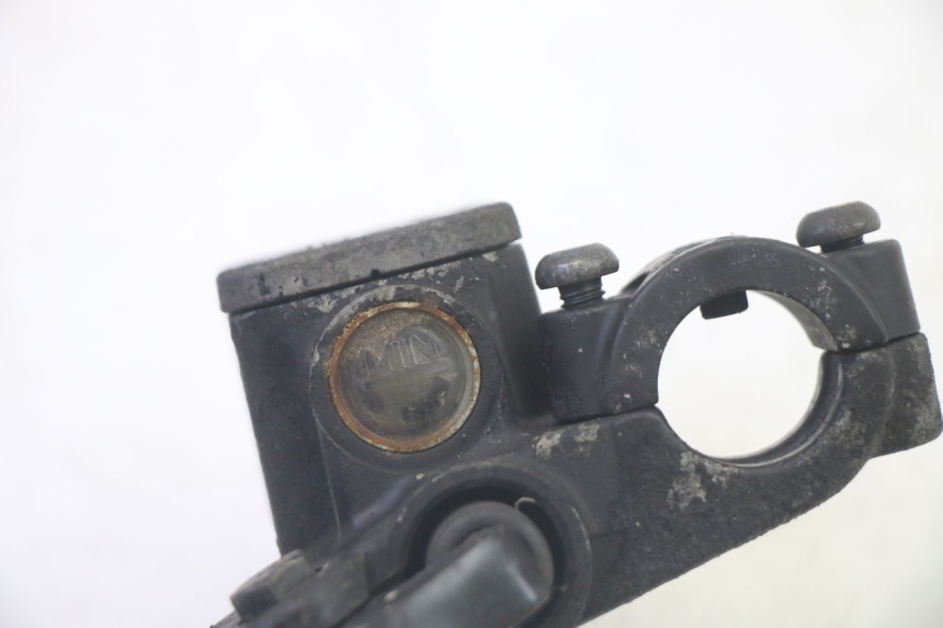 photo de MASTERCYLINDER FRENO POSTERIORE PIAGGIO MP3 RL 250 (2006 - 2010) - Vista d'insieme del prodotto