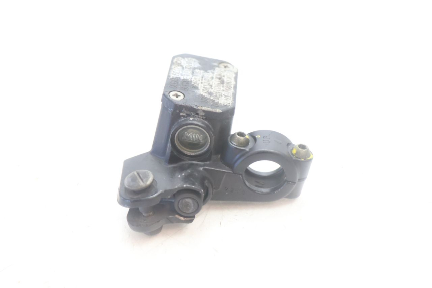 photo de POMPA FRENO POSTERIORE PIAGGIO MP3 500 (2016 - 2018) - Zoom sullo stato d'uso