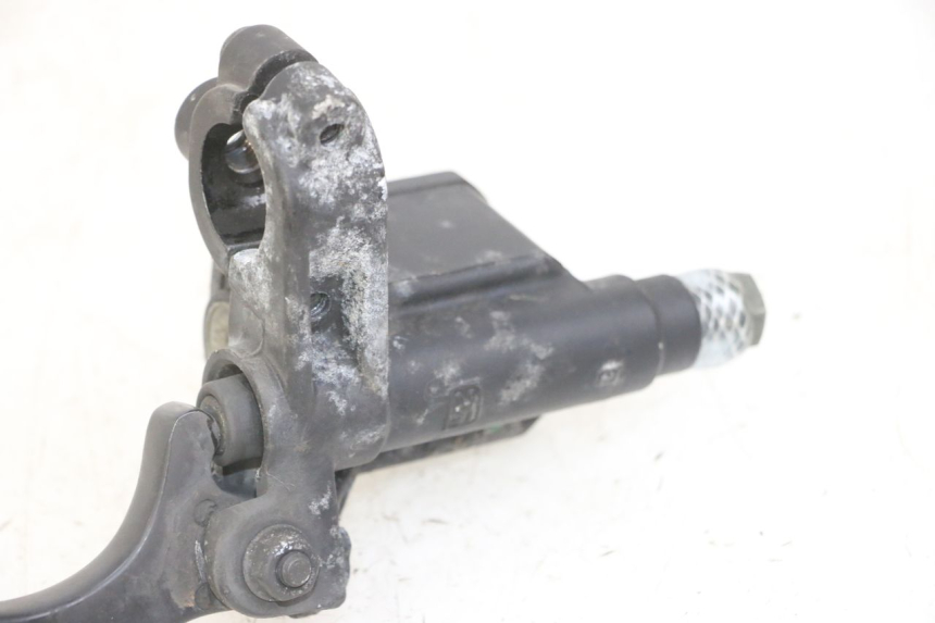 photo de CILINDRO PRINCIPALE FRENO POSTERIORE GILERA NEXUS 125 (2009 - 2013) - Primo piano tecnico