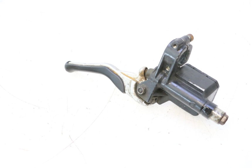 photo de POMPA FRENO POSTERIORE MBK NITRO 50 (2004 - 2008) - Altra angolazione