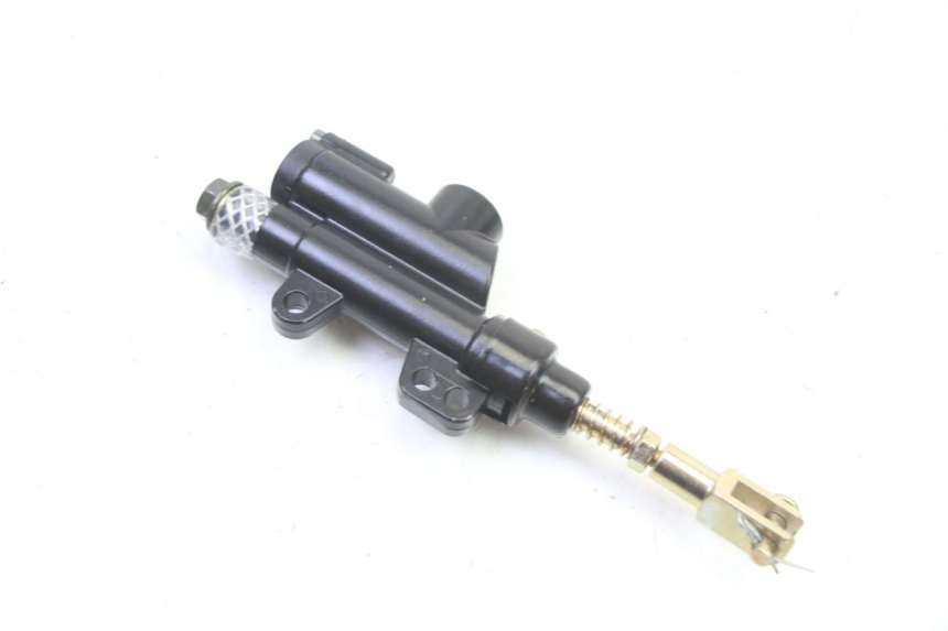 photo de MASTERCYLINDER FRENO POSTERIORE APOLLO RFZ 125 - Vista d'insieme del prodotto