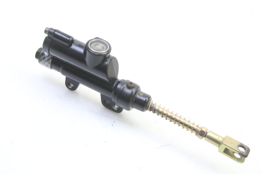 photo de MASTERCYLINDER FRENO POSTERIORE APOLLO RFZ 125 - Altra angolazione