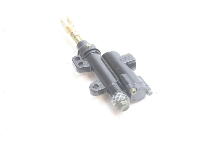 photo de MASTERCYLINDER FRENO POSTERIORE APOLLO RFZ 150 - Vista d'insieme del prodotto