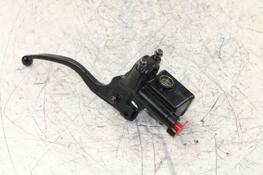 photo de CILINDRO PRINCIPALE FRENO POSTERIORE RIEJU RS SPORT NAKED 50 (2013 - 2018) - Dettaglio del componente