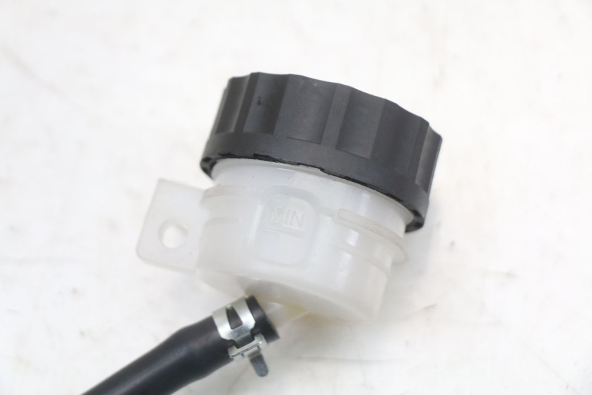 photo de POMPA FRENO POSTERIORE ROYAL ENFIELD SCRAM 411 (2022 - 2024) - Zoom sullo stato d'uso