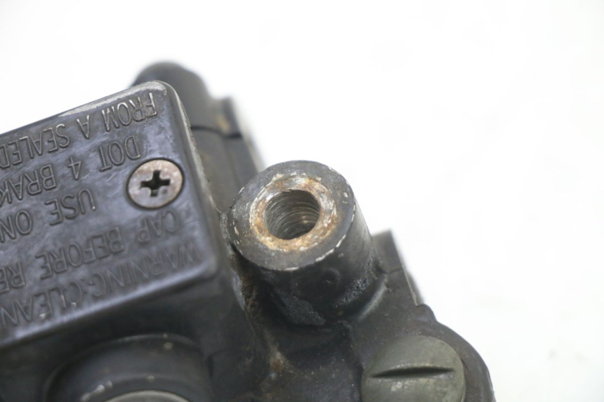 photo de POMPA FRENO POSTERIORE GILERA RUNNER SL 50 (2006 - 2009) - Altra angolazione