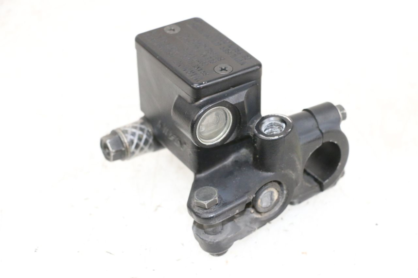 photo de CILINDRO PRINCIPALE FRENO POSTERIORE PEUGEOT SATELIS 125 (2013 - 2018) - Vista d'insieme del prodotto