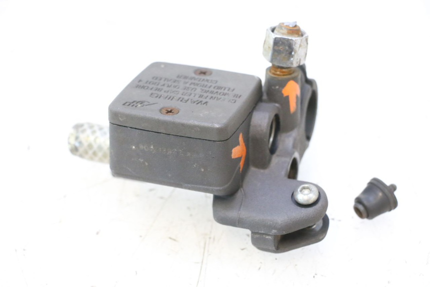 photo de MASTERCYLINDER FRENO POSTERIORE PEUGEOT SATELIS 125 (2006 - 2009) - Ricambio usato controllato