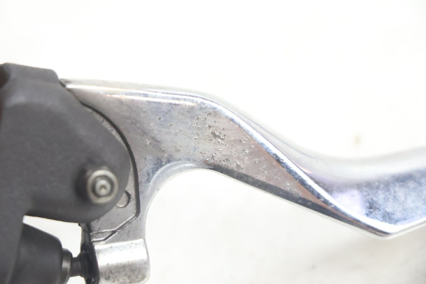 photo de MASTERCYLINDER FRENO POSTERIORE PEUGEOT SATELIS 125 (2006 - 2009) - Marcature e riferimenti originali