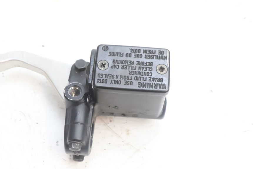 photo de MASTERCYLINDER FRENO POSTERIORE PEUGEOT SATELIS 125 (2006 - 2009) - Zoom sullo stato d'uso