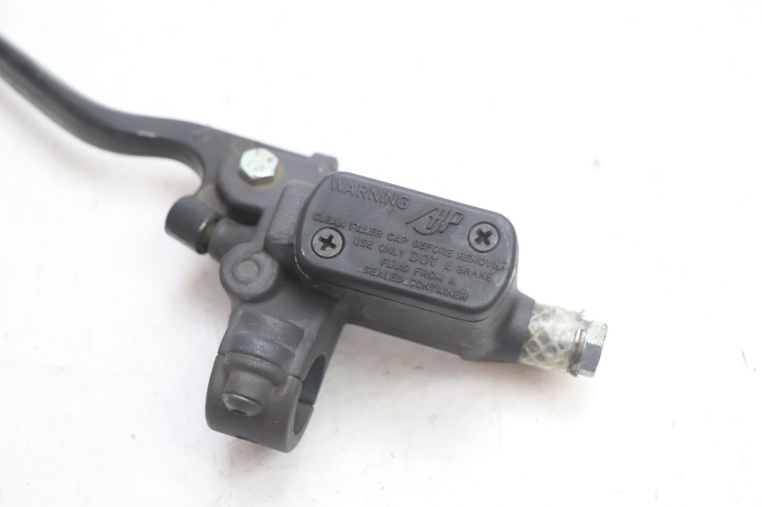 photo de POMPA FRENO POSTERIORE PEUGEOT SPEEDFIGHT 2 AC 50 (2000 - 2009) - Zoom sullo stato d'uso