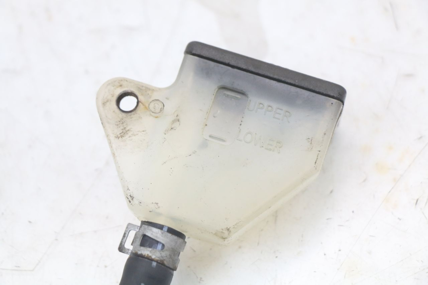 photo de POMPA FRENO POSTERIORE SUZUKI GS F 500 (2004 - 2007) - Zoom sullo stato d'uso