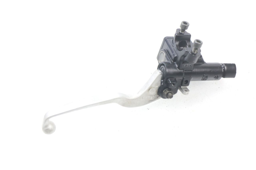 photo de MASTRO CILINDRO FRENO POSTERIORE SYM SYMPHONY 50 (2009 - 2015) - Zoom sullo stato d'uso