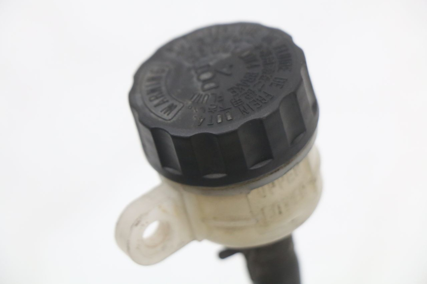 photo de MASTERCYLINDER FRENO POSTERIORE YAMAHA TDR DELTABOX 125 (1997 - 2003) - Primo piano tecnico