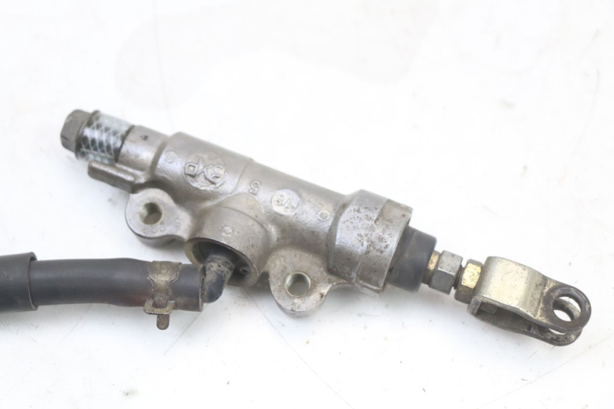 photo de MASTERCYLINDER FRENO POSTERIORE YAMAHA TDR DELTABOX 125 (1997 - 2003) - Dettagli dei punti di fissaggio