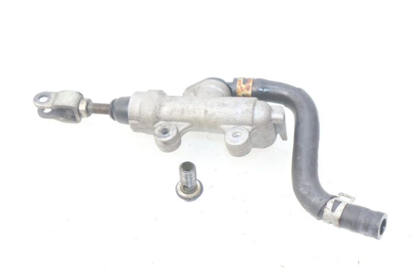 photo de POMPA FRENO POSTERIORE SUZUKI TLS TL S 1000 (1997 - 2001) - Altra angolazione