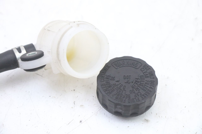 photo de POMPA FRENO POSTERIORE YAMAHA TRACER 7 700 (2020 - 2024) - Altra angolazione