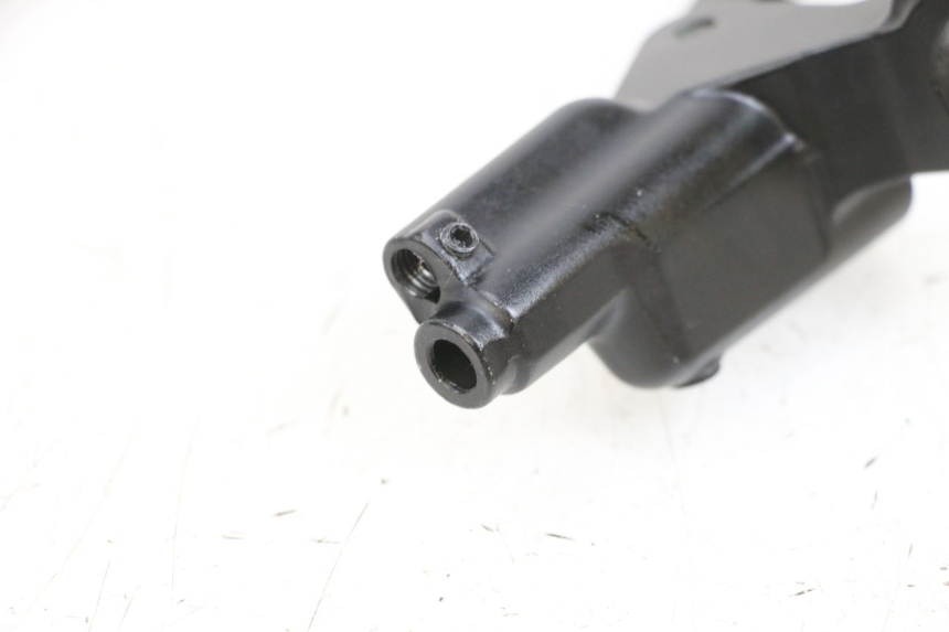 photo de MASTRO CILINDRO FRENO POSTERIORE DUALTRON VICTOR LIMITED 1 - Zoom sullo stato d'uso