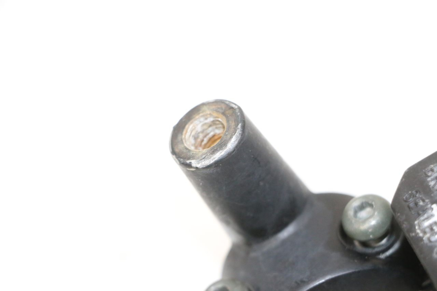 photo de MASTERCYLINDER FRENO POSTERIORE YAMAHA XMAX X-MAX 125 (2006 - 2009) - Dettaglio del componente