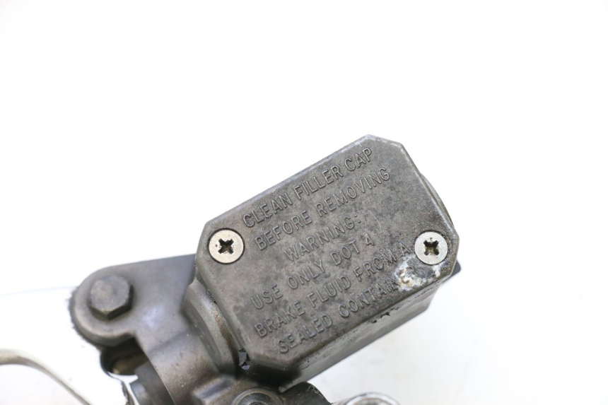 photo de MASTERCYLINDER FRENO POSTERIORE YAMAHA X-MAX XMAX 125 (2010 - 2013) - Dettaglio del componente