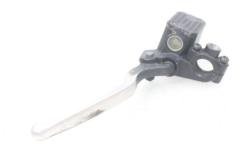 photo de MASTERCYLINDER FRENO POSTERIORE PIAGGIO X7 125 (2007 - 2013) - Primo piano tecnico