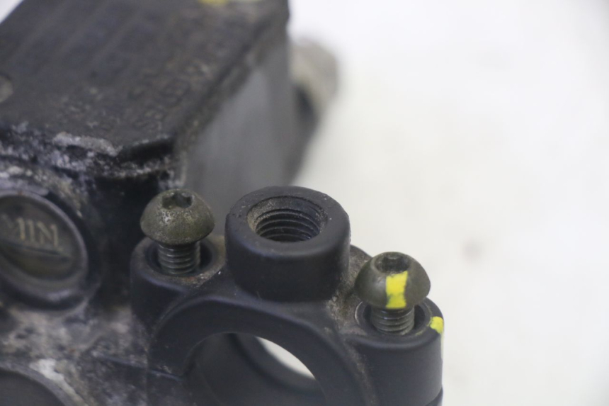 photo de Cilindro principale posteriore PIAGGIO XEVO - X EVO 125 (2007 - 2017) - Altra angolazione