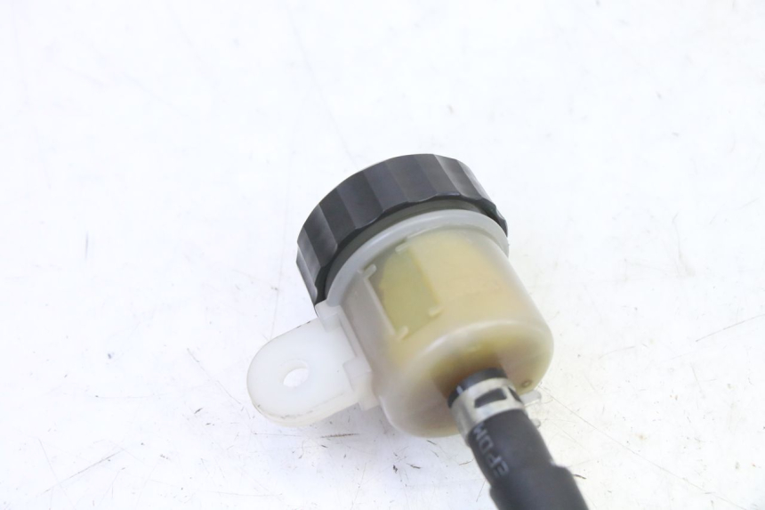 photo de POMPA FRENO POSTERIORE YAMAHA XJ6 ABS 600 (2008 - 2016) - Vista d'insieme del prodotto