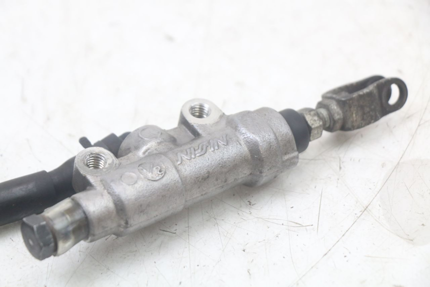 photo de MASTERCYLINDER FRENO POSTERIORE YAMAHA XT X 660 (2004 - 2016) - Altra angolazione