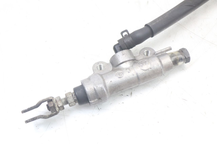 photo de MASTERCYLINDER FRENO POSTERIORE YAMAHA XT X 660 (2004 - 2016) - Ricambio usato controllato