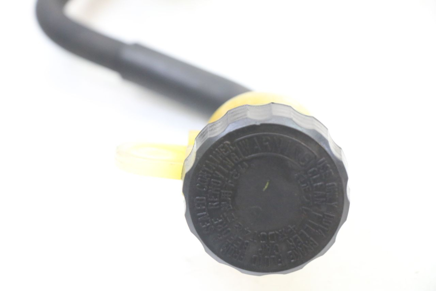 photo de POMPA FRENO POSTERIORE YAMAHA XJ6 600 (2008 - 2016) - Altra angolazione