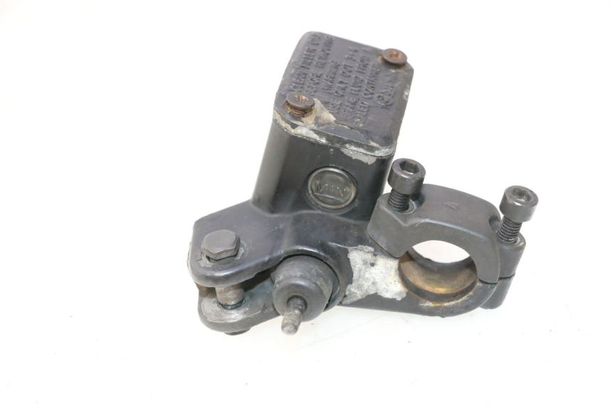 photo de POMPA FRENO POSTERIORE YAMAHA YP MAJESTY 125 (2007 - 2010) - Ricambio usato controllato