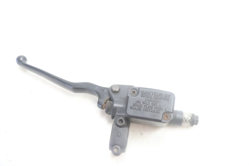 photo de MASTERCYLINDER FRENO POSTERIORE YAMAHA YP MAJESTY 125 (2002 - 2006) - Vista principale