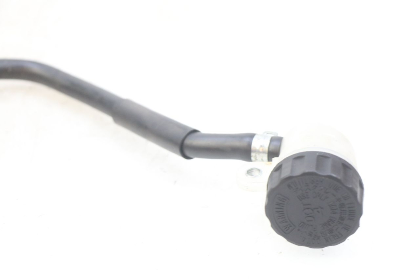 photo de MASTERCYLINDER FRENO POSTERIORE YAMAHA YZ 85 (2019 - 2021) - Primo piano tecnico