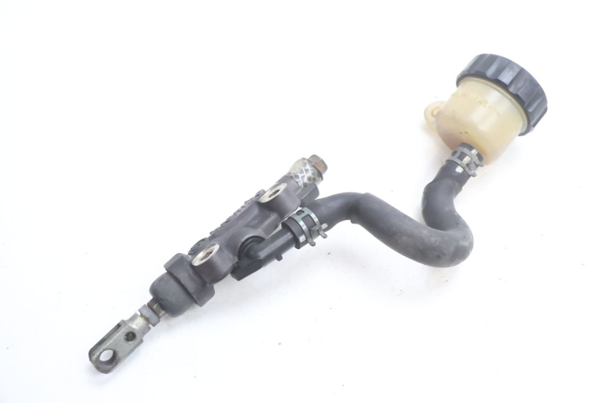 photo de POMPA FRENO POSTERIORE YAMAHA YZF R GENESIS 750 (1993 - 1998) - Altra angolazione