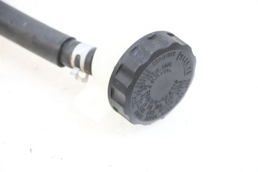 photo de POMPA FRENO POSTERIORE KAWASAKI ZR 7 750 (1999 - 2004) - Vista d'insieme del prodotto