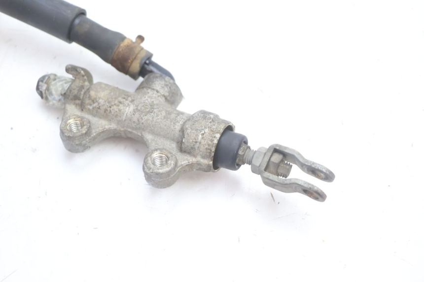 photo de MASTERCYLINDER FRENO POSTERIORE KAWASAKI ZX-6R ZX6R 600 (1995 - 1997) - Dettagli dei punti di fissaggio