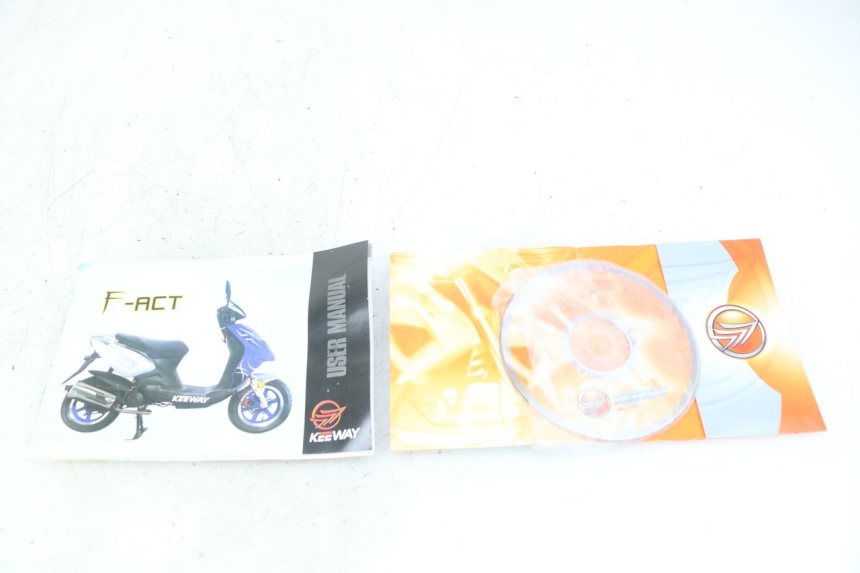photo de MANUALE DELL'UTENTE KEEWAY F-ACT FACT 50 (2006 - 2011) - Vista principale