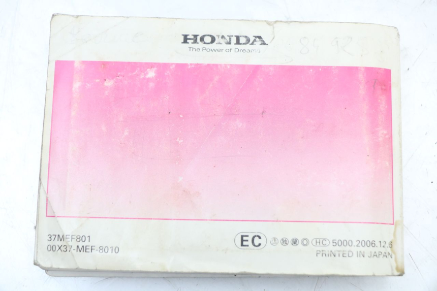 photo de MANUALE D'USO HONDA FJS SILVER WING SILVERWING 400 (2005 - 2008) - Altra angolazione