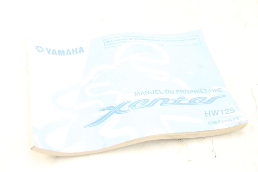 photo de MANUALE DELL'UTENTE YAMAHA HW XENTER 125 (2011 - 2017) - Altra angolazione