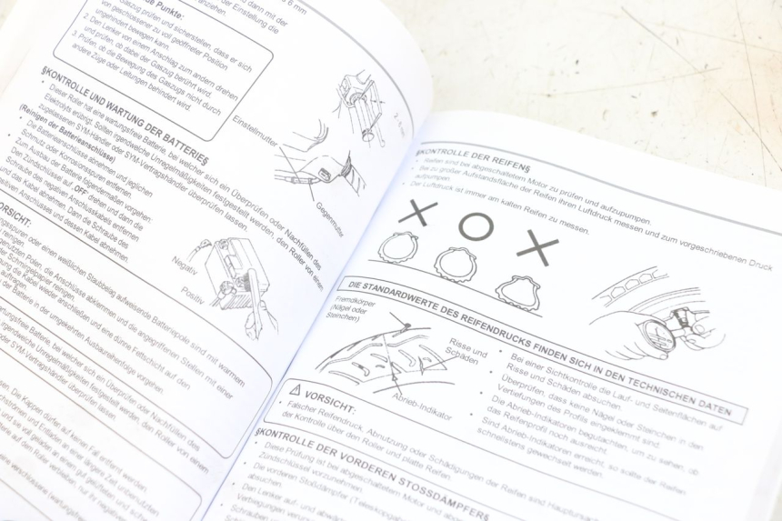 photo de MANUALE DELL'UTENTE SYM JET 14 4T 50 (2018 - 2022) - Primo piano tecnico