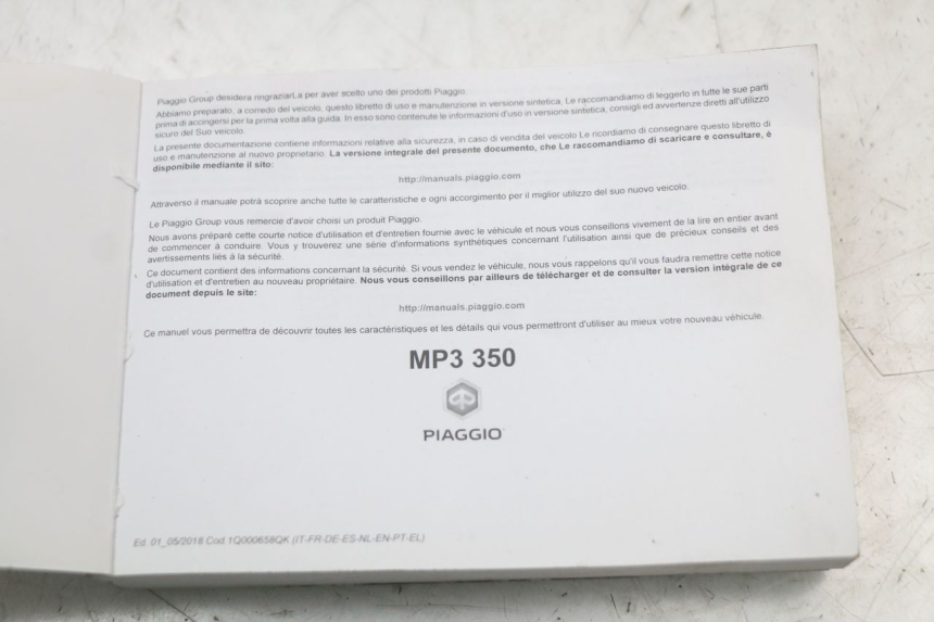 photo de MANUALE D'USO PIAGGIO MP3 HPE 350 (2018 - 2020) - Altra angolazione
