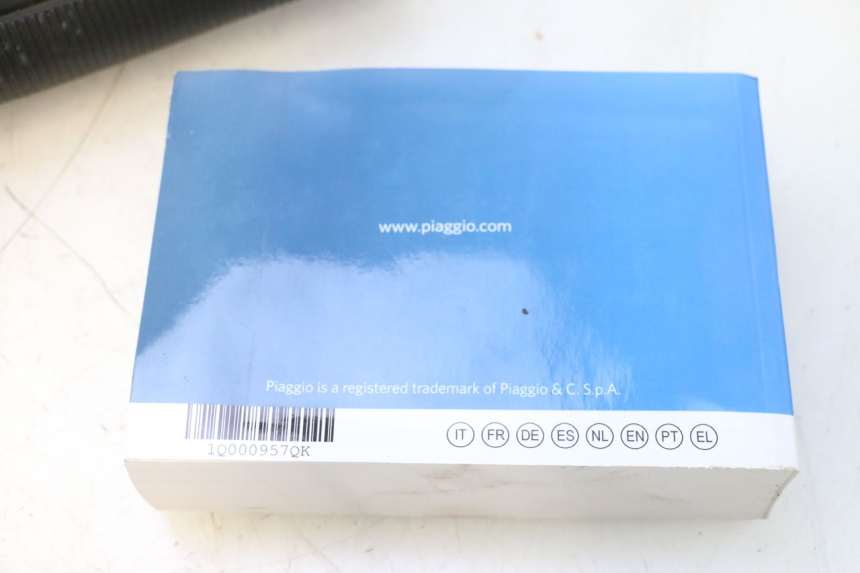photo de MANUALE D'USO PIAGGIO MP3 HPE 530 (2022 - 2026) - Ricambio usato controllato