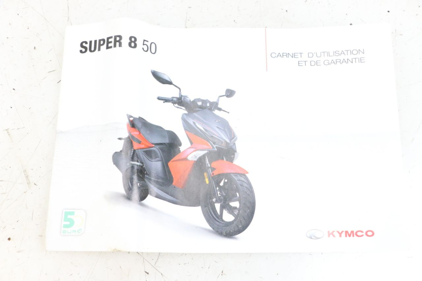 photo de MANUALE D'USO KYMCO SUPER 8 4T 50 (2021 - 2024) - Vista principale