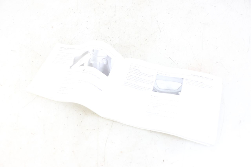 photo de MANUALE D'USO TNT MOTOR ROMA 10' 4T 50 (2019 - 2022) - Altra angolazione