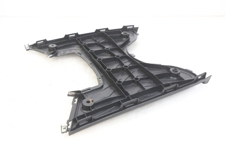 photo de PEDANA KYMCO AGILITY 16+ 4T 50 (2018 - 2023) - Altra angolazione