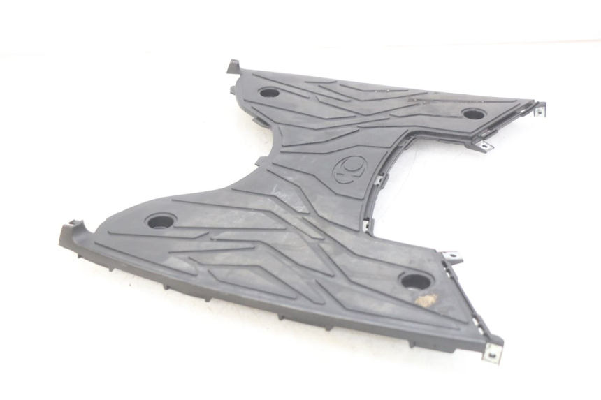 photo de PEDANA KYMCO AGILITY 16+ 4T 50 (2018 - 2023) - Dettagli dei punti di fissaggio