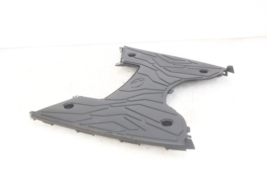 photo de PEDANA KYMCO AGILITY 16+ 4T 50 (2018 - 2023) - Zoom sullo stato d'uso