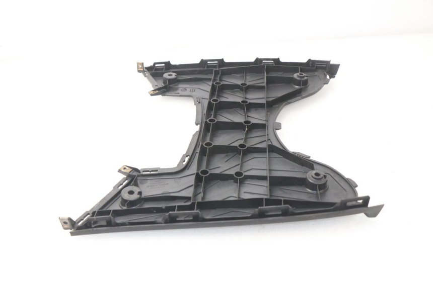 photo de Pedana KYMCO AGILITY CITY 2T 50 (2008 - 2016) - Zoom sullo stato d'uso