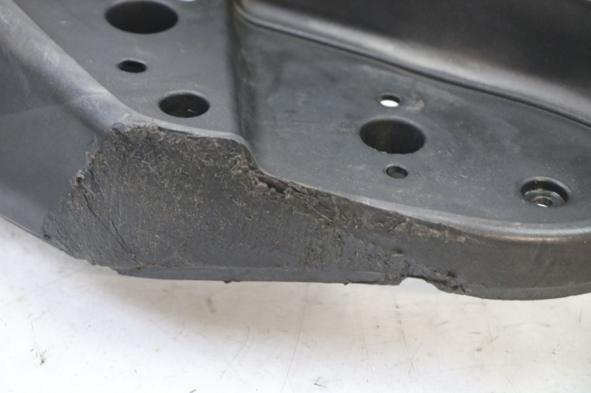 photo de Pedana APRILIA ATLANTIC 125 (2003 - 2009) - Altra angolazione